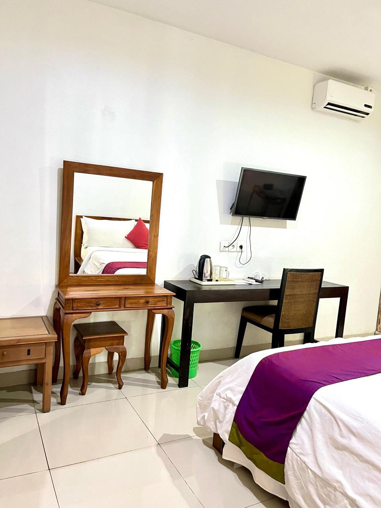 Pererenan Nengah Apartment *