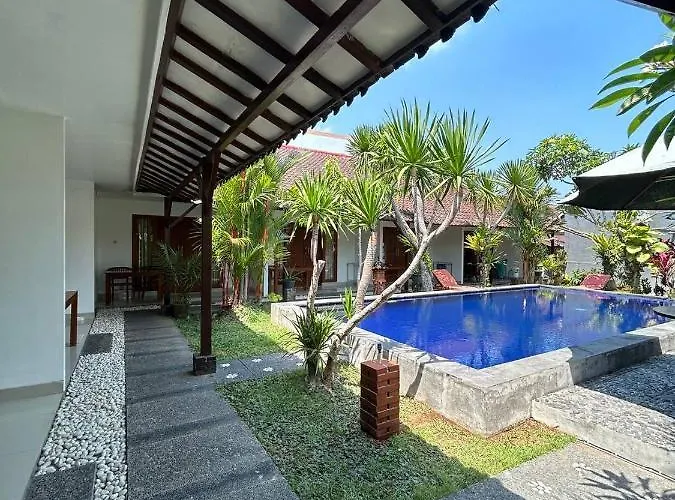 Pererenan Nengah Guest House Canggu