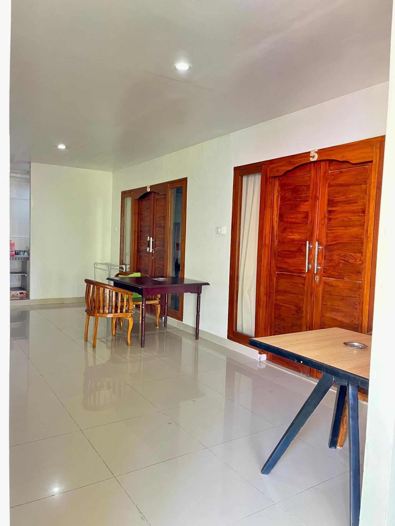 Pererenan Nengah Apartment *