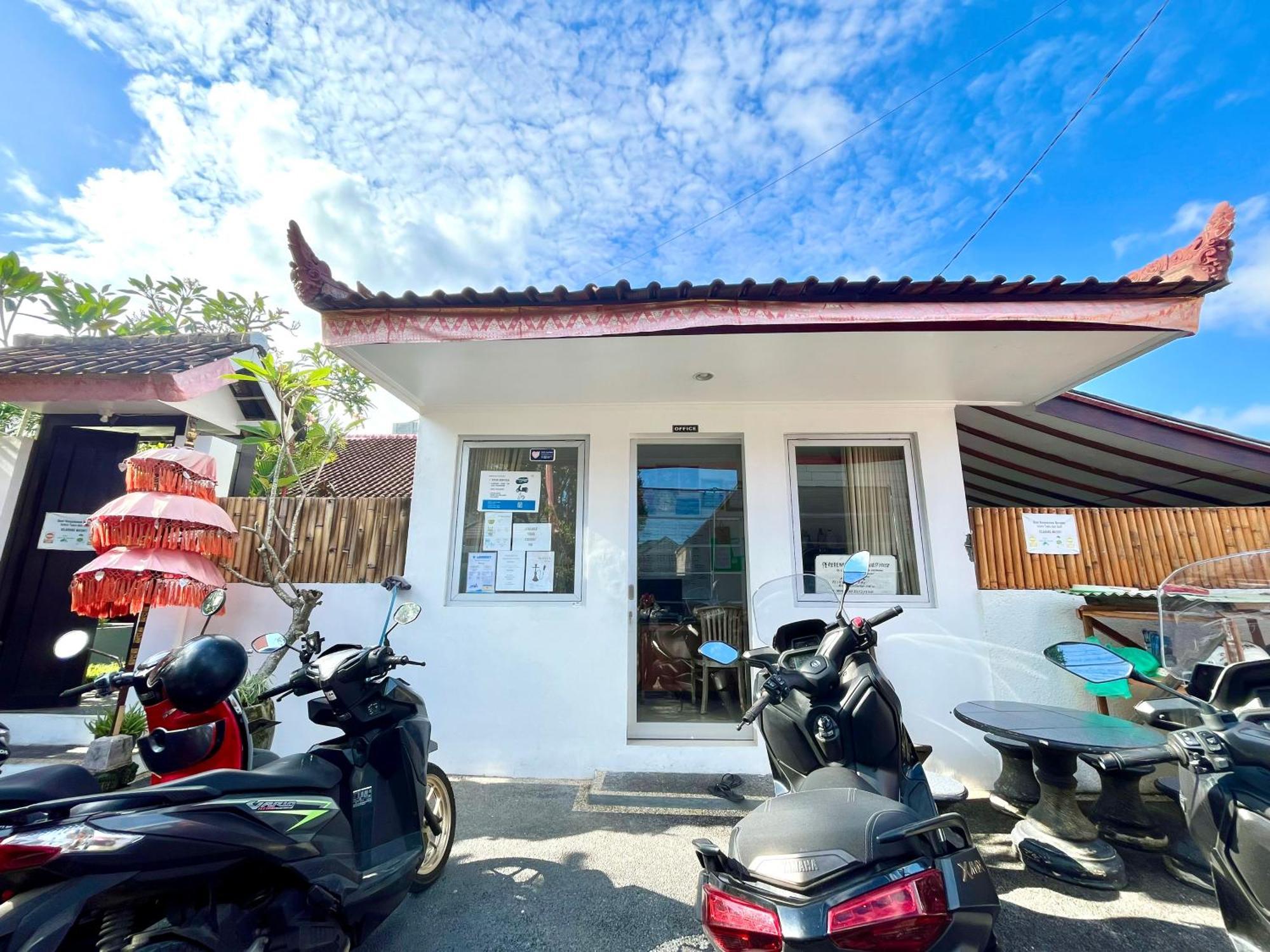 Apartment Pererenan Nengah *